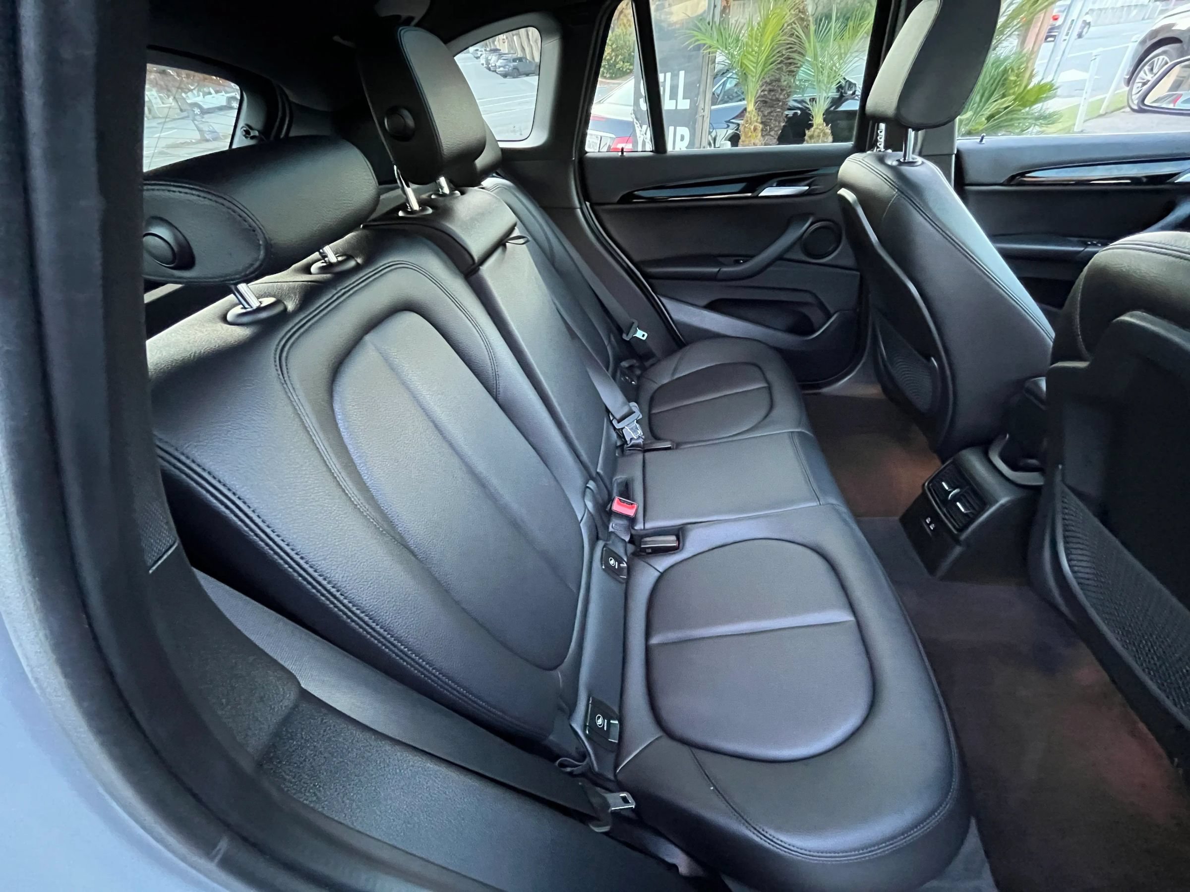 Used 2021 BMW X1 xDrive28i w/ Premium Package AWD/4WD image 16