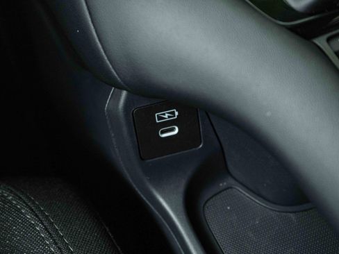 Used 2026 Honda HR-V LX image 28
