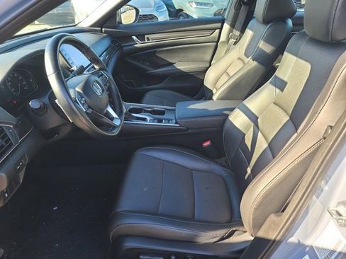 Used 2022 Honda Accord Sport image 14