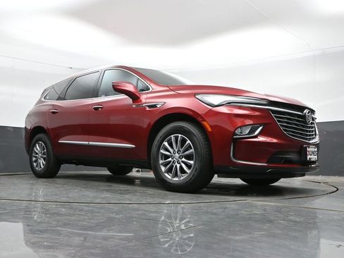 Used 2024 Buick Enclave Premium AWD/4WD image 44