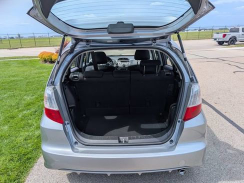 Used 2010 Honda Fit Sport image 9