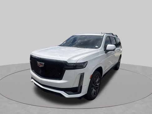Used 2023 Cadillac Escalade ESV Sport Platinum AWD/4WD image 4