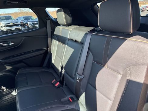 Certified 2023 Chevrolet Blazer Premier w/ Driver Confidence II Package image 16