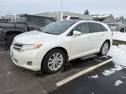 Used 2013 Toyota Venza LE w/ LE Preferred Pkg