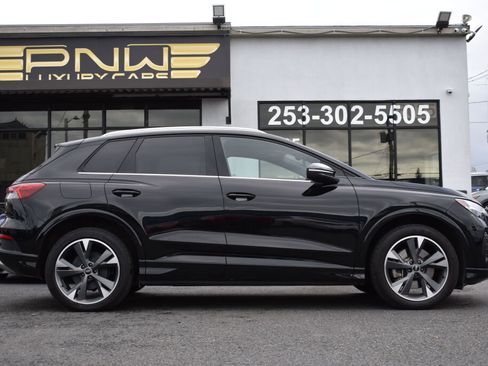 Used 2022 Audi Q4 e-tron Prestige image 6