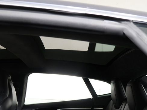 Used 2015 Tesla Model S 85D image 16