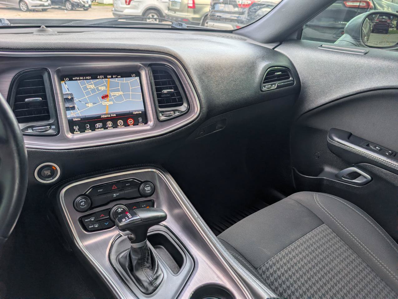 Used 2016 Dodge Challenger SXT RWD image 23