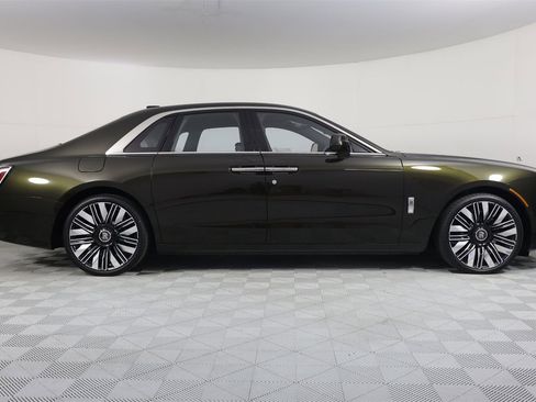 New 2026 Rolls-Royce Ghost image 8