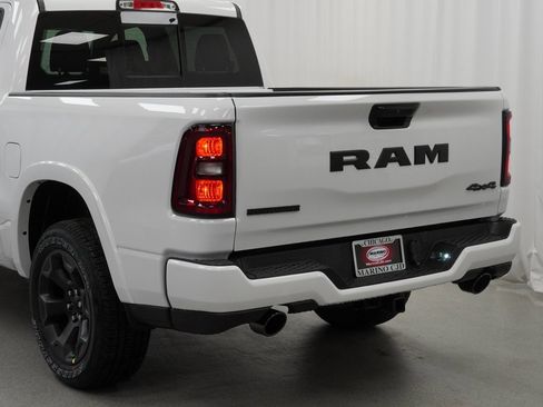 New 2026 RAM 1500 4x4 Crew Cab image 12