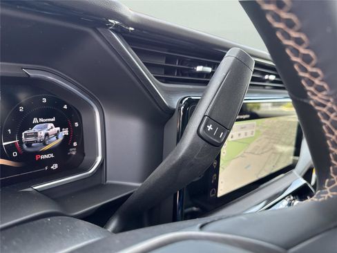 New 2026 GMC Sierra 3500 AT4 w/ AT4 Premium Plus Package AWD/4WD image 28