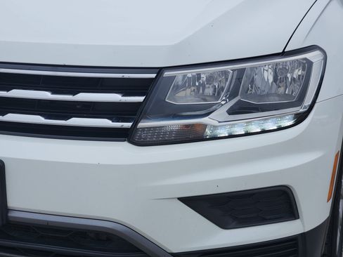 Used 2019 Volkswagen Tiguan S FWD image 8