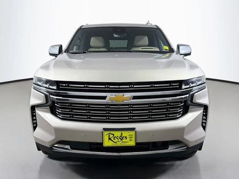 Used 2023 Chevrolet Tahoe Premier AWD/4WD image 2