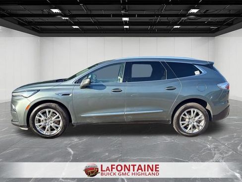 Used 2023 Buick Enclave Essence w/ Experience Buick Package AWD/4WD image 5