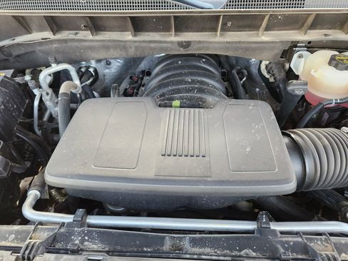 Used 2025 Chevrolet Silverado 1500 LT w/ Z71 Off-Road Package image 37