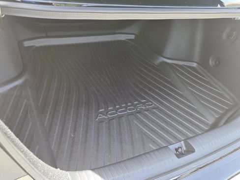Used 2025 Honda Accord LX image 13