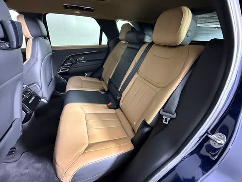 Used 2023 Land Rover Range Rover Sport SE Dynamic AWD/4WD image 18