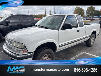 Used 2003 Chevrolet S10 Pickup LS w/ Convenience Package