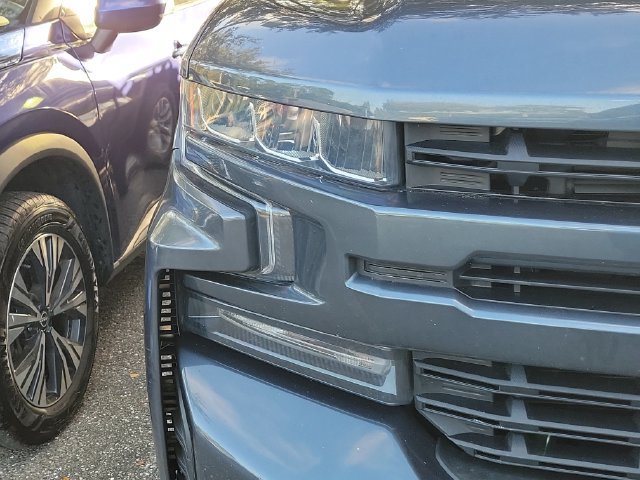Used 2021 Chevrolet Silverado 1500 RST AWD/4WD image 2