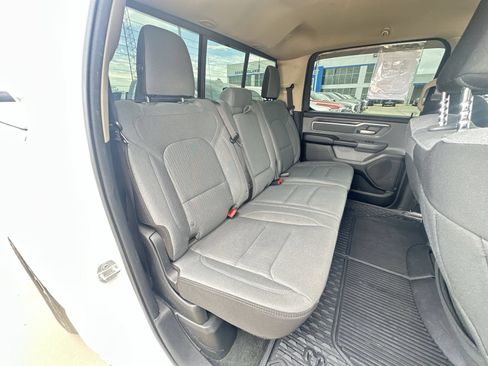 Used 2019 RAM 1500 Big Horn AWD/4WD image 28