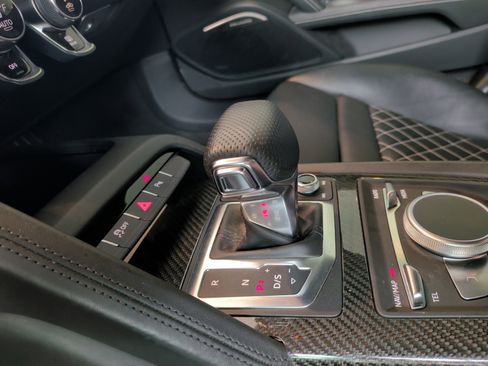 Used 2018 Audi R8 V10 plus AWD/4WD image 26