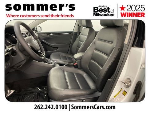 Used 2017 Volkswagen Jetta SEL image 9