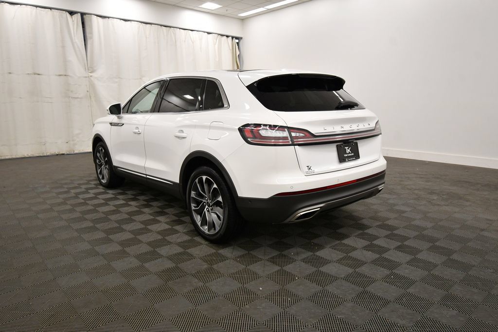 Used 2022 Lincoln Nautilus Reserve w/ Equipment Group 201A AWD/4WD image 5