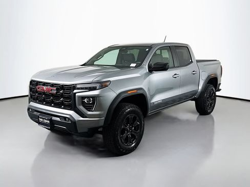 Used 2025 GMC Canyon Elevation w/ Convenience Package RWD image 3