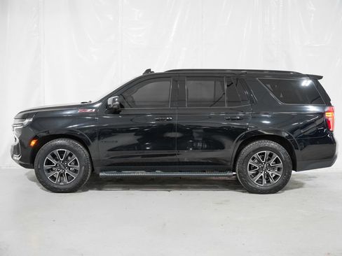Used 2022 Chevrolet Tahoe Z71 w/ Z71 Off-Road Package AWD/4WD image 2