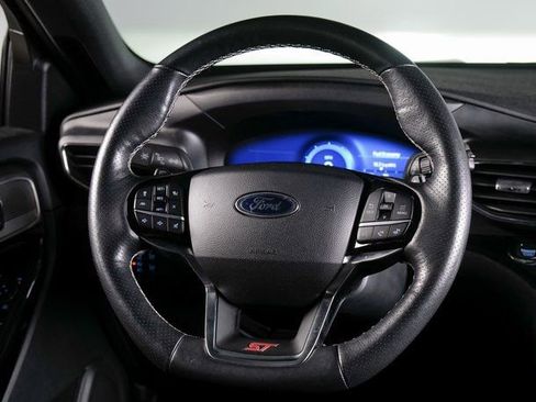 Used 2022 Ford Explorer ST w/ Equipment Group 401A image 15