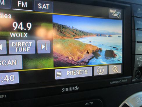 Used 2016 Jeep Wrangler Unlimited Sahara w/ Dual Top Group image 23