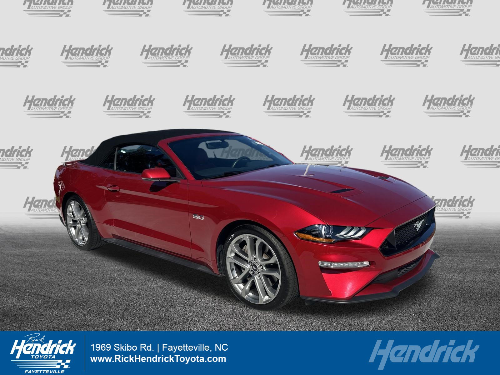 Used 2020 Ford Mustang GT Premium w/ Equipment Group 401A RWD image 1