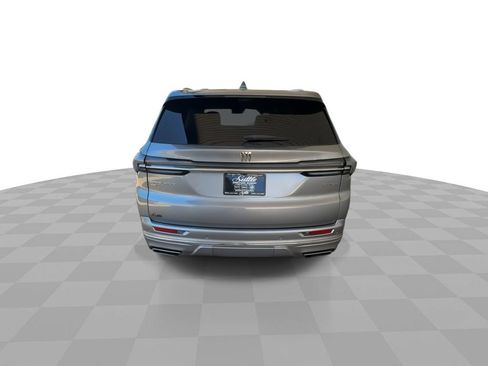 Certified 2025 Buick Enclave Avenir w/ Super Cruise Package AWD/4WD image 7