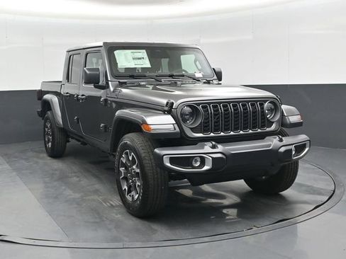 New 2026 Jeep Gladiator Sport AWD/4WD image 10