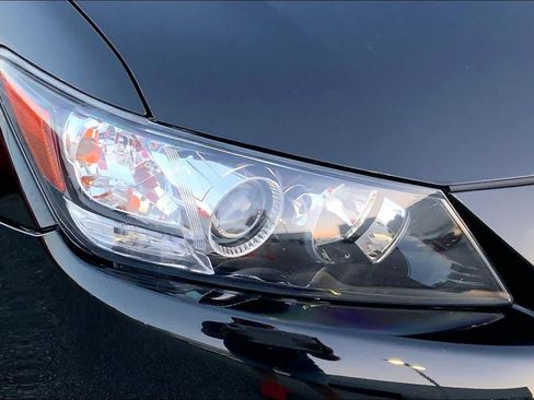 Used 2012 Scion tC FWD image 24