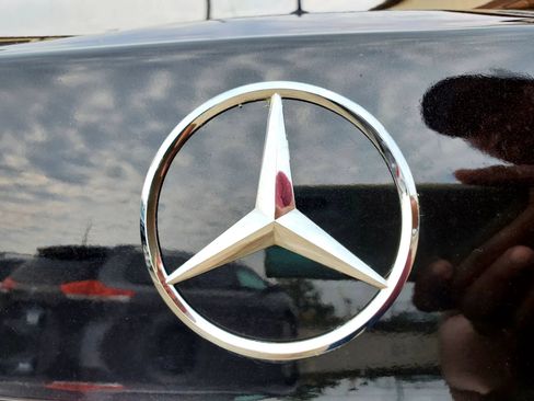 Used 2016 Mercedes-Benz S 550 4MATIC Sedan image 13