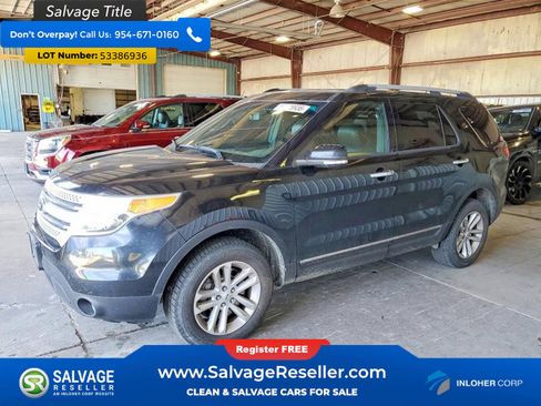 Used 2014 Ford Explorer XLT w/ Equipment Group 202A AWD/4WD image 1