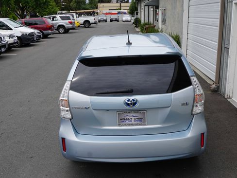 Used 2012 Toyota Prius V Three FWD image 13