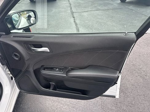 Used 2018 Dodge Charger GT w/ Blacktop Package image 7