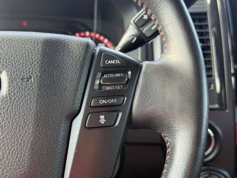 Used 2021 Nissan Titan PRO-4X w/ Pro-4x Convenience Package AWD/4WD image 23