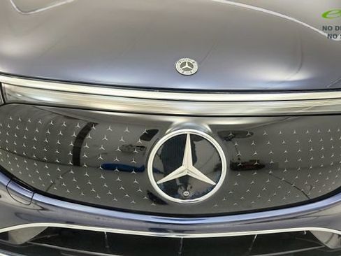 Used 2023 Mercedes-Benz EQS 580 4MATIC Sedan image 23