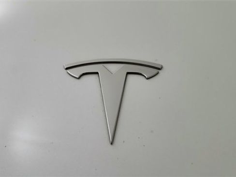 Used 2019 Tesla Model 3 Standard Range Plus image 16