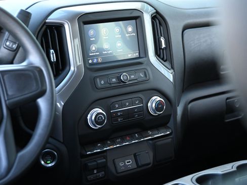 Used 2023 GMC Sierra 1500 Pro w/ Pro Value Package image 22