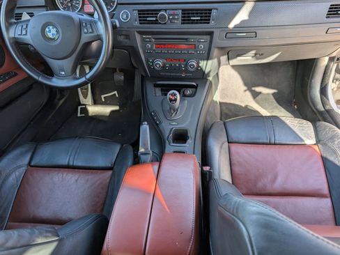 Used 2012 BMW M3 Base image 23