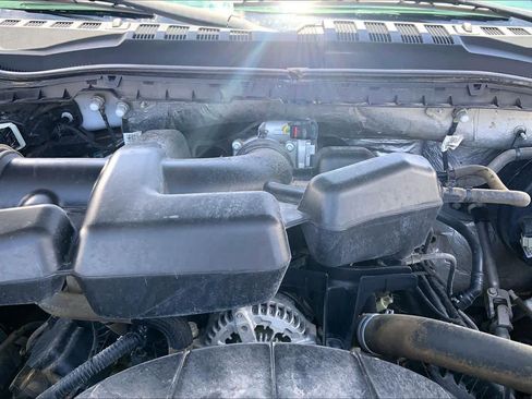 Used 2019 Ford F250 XLT w/ Camper Package AWD/4WD image 33