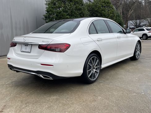 Certified 2022 Mercedes-Benz E 450 4MATIC Sedan image 6