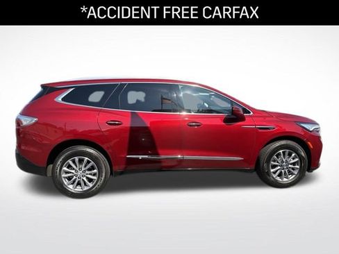 Used 2024 Buick Enclave Premium AWD/4WD image 2