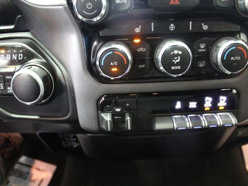 Used 2021 RAM 1500 Big Horn image 16