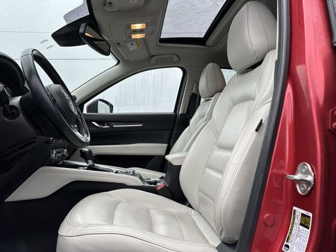 Used 2017 MAZDA CX-5 Grand Touring w/ Premium Package image 11