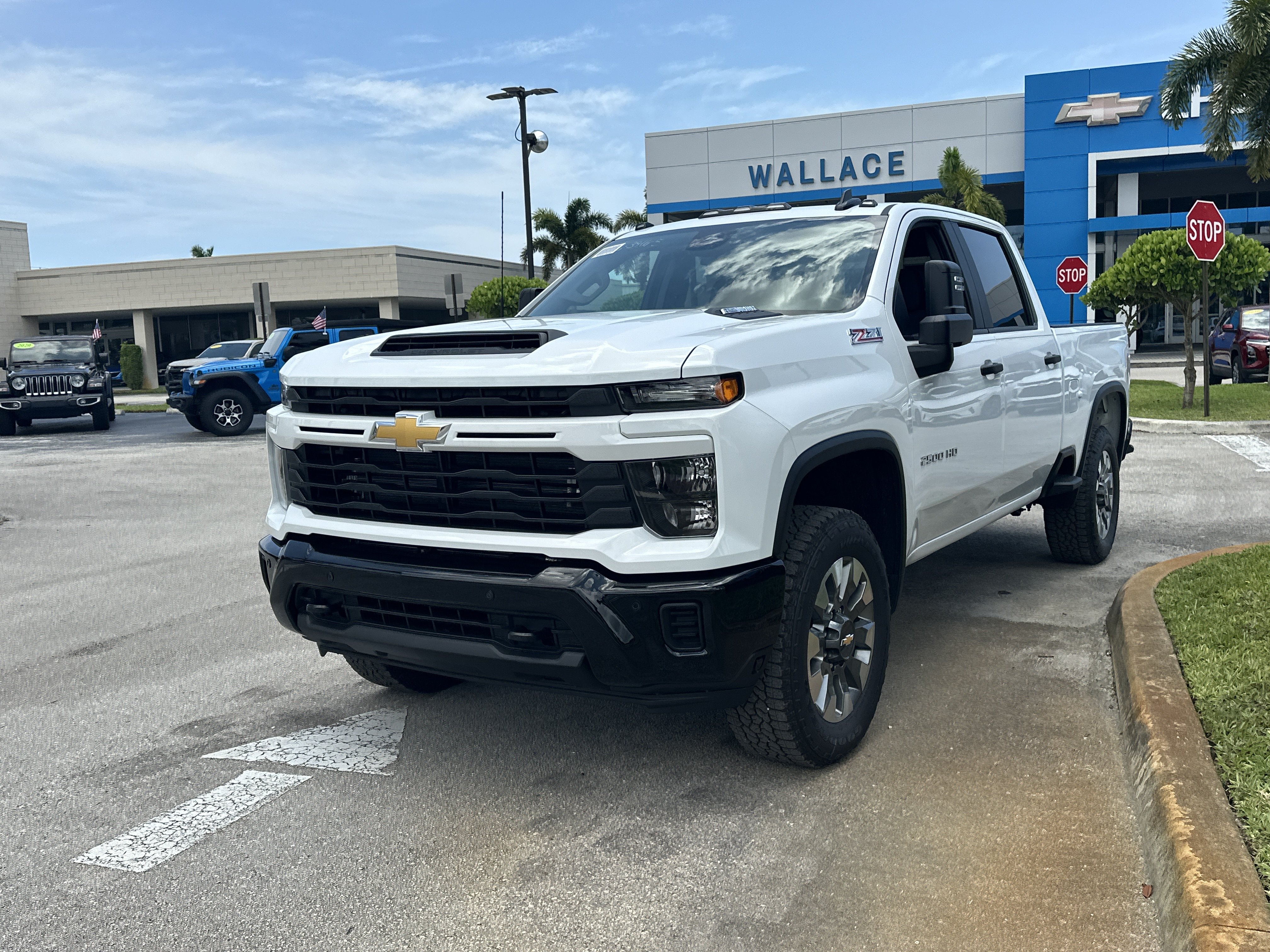New 2026 Chevrolet Silverado 2500 Custom w/ Custom Value Package AWD/4WD image 2