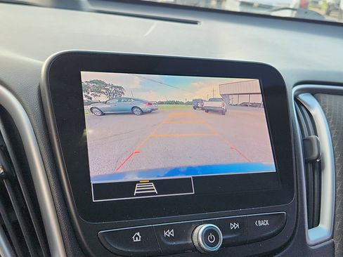 Used 2023 Chevrolet Malibu LT w/ Driver Confidence Package image 14